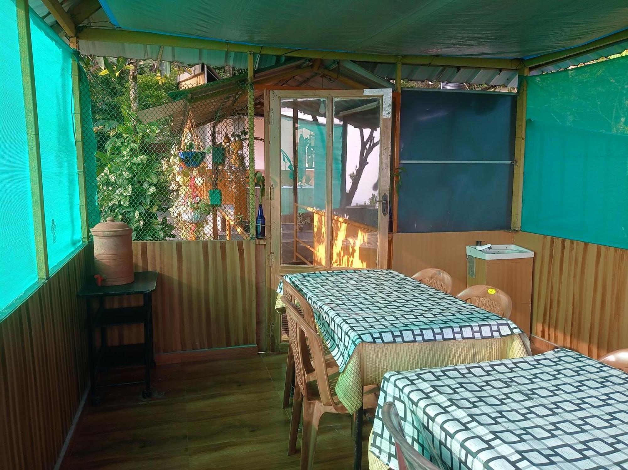 Munnar Home Stay Teadrops Plantation Villa エクステリア 写真