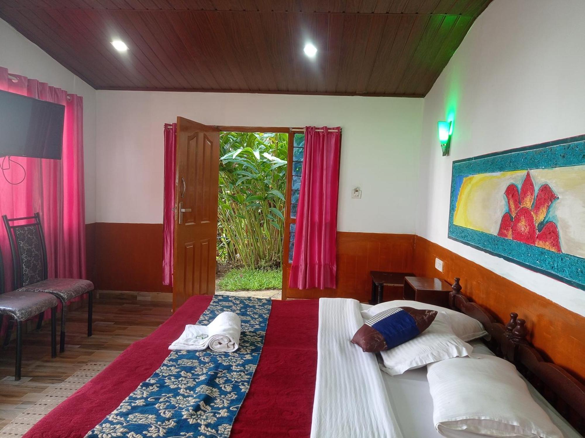 Munnar Home Stay Teadrops Plantation Villa エクステリア 写真